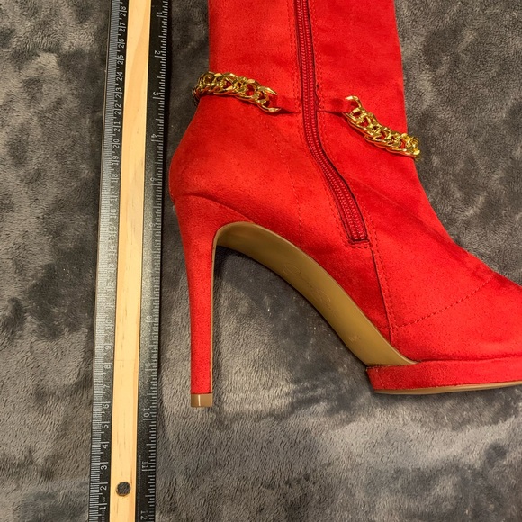 Womens shoes - Picture 8 of 8